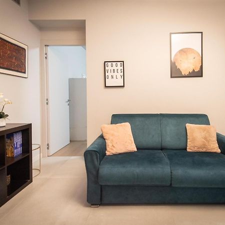 Elegante Bilocale-Centro Torino-Free Wifi Apartment Ngoại thất bức ảnh